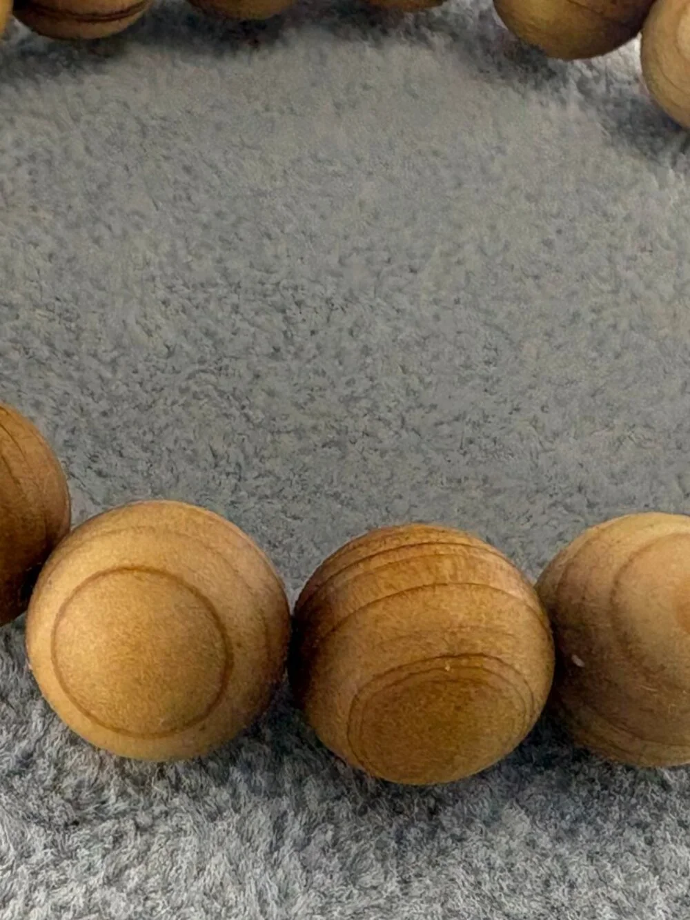 Natural Qiba Cliff Cypress Wood Bead Bracelet 12mmx17 Meditation Prayer 11.51g